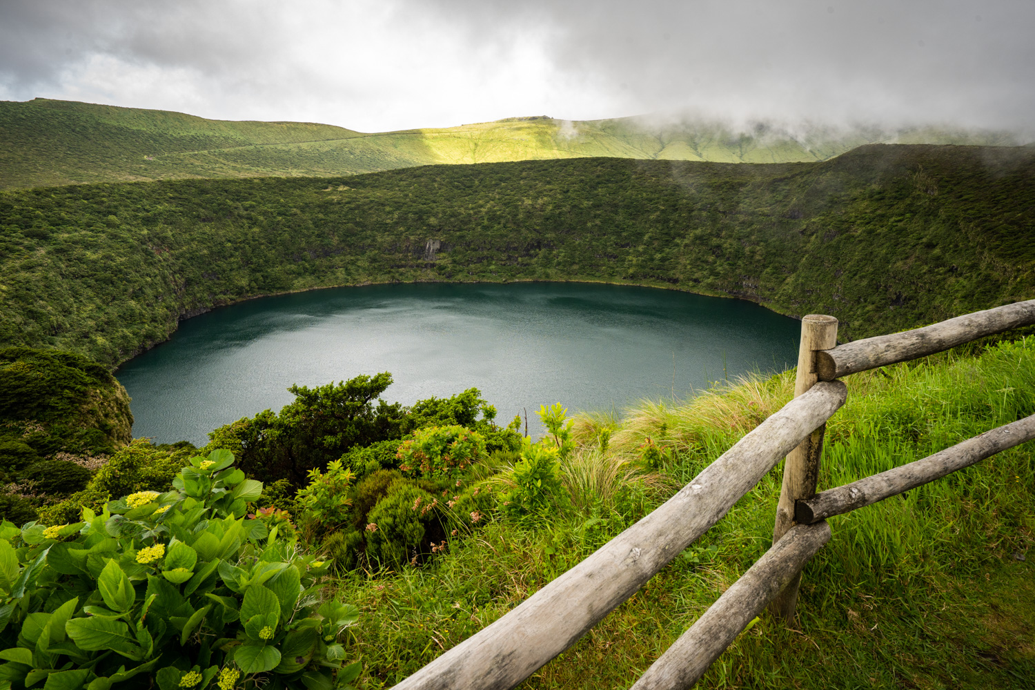 Açores (Flores e Corvo) – O Oásis do Atlântico
